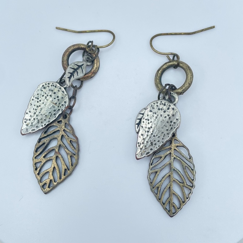 Vintage 80s 90s Tiered Leaf Dangle Earrings Boho Women's Classic Fashion Jewelry